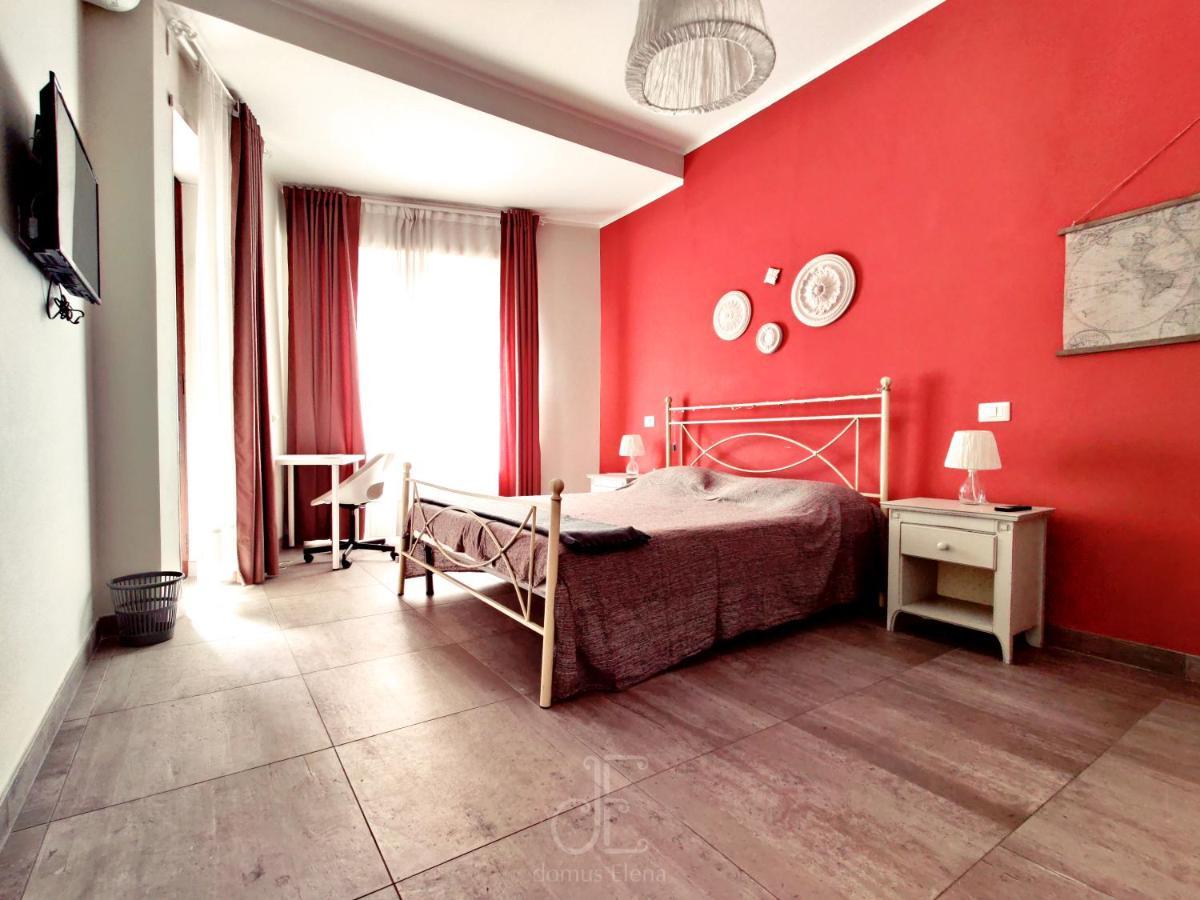 Domus Elena Apartment ローマ エクステリア 写真