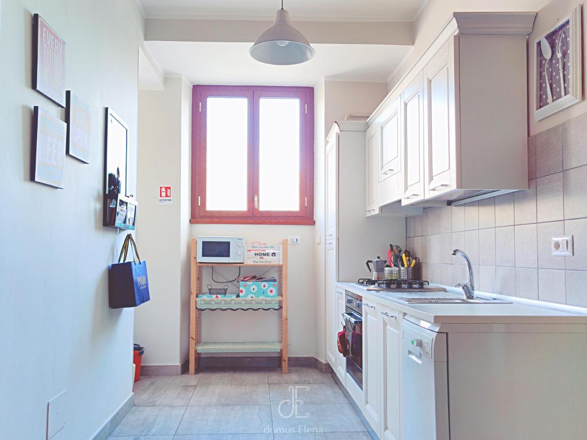 Domus Elena Apartment ローマ エクステリア 写真