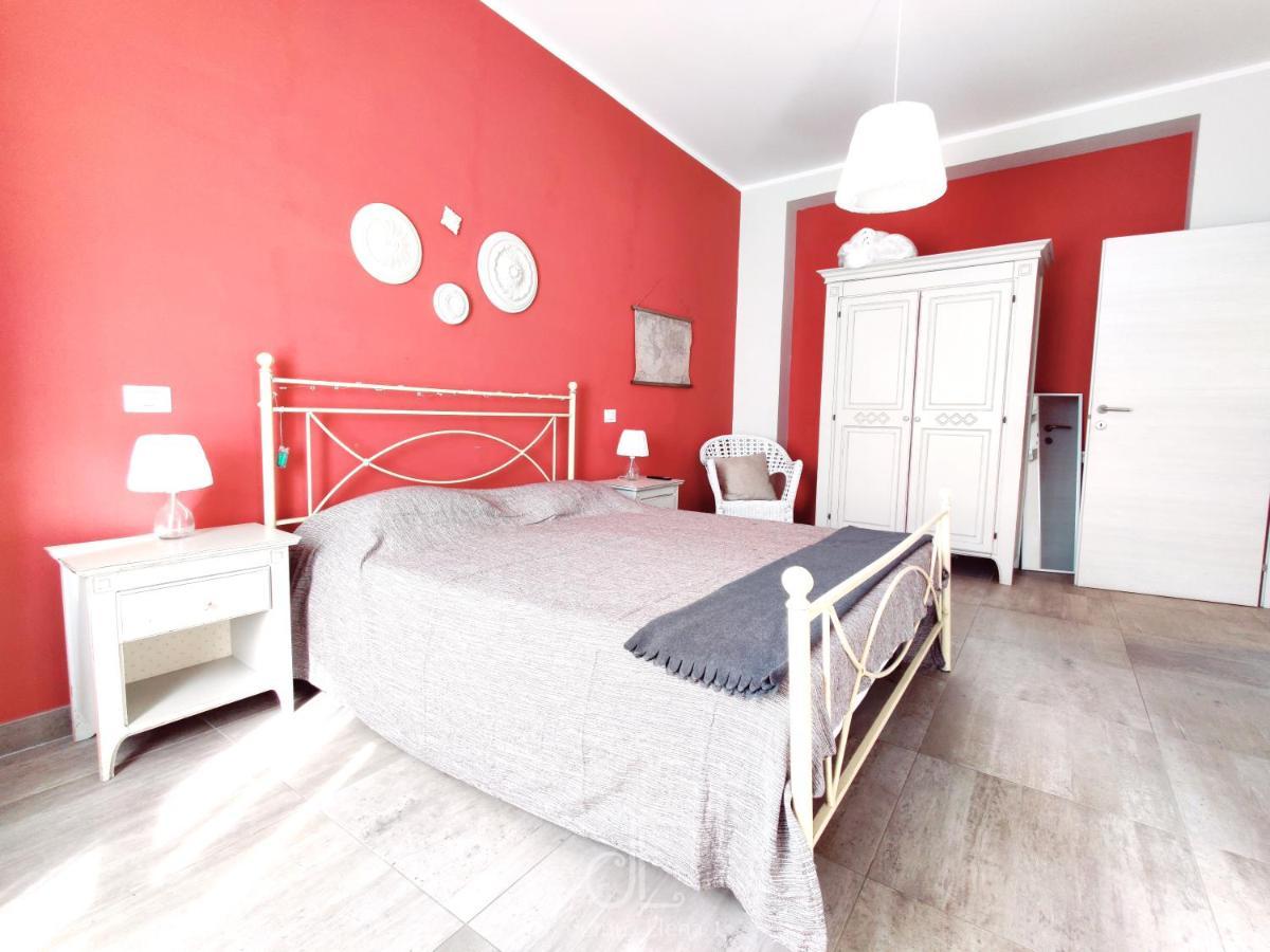 Domus Elena Apartment ローマ エクステリア 写真